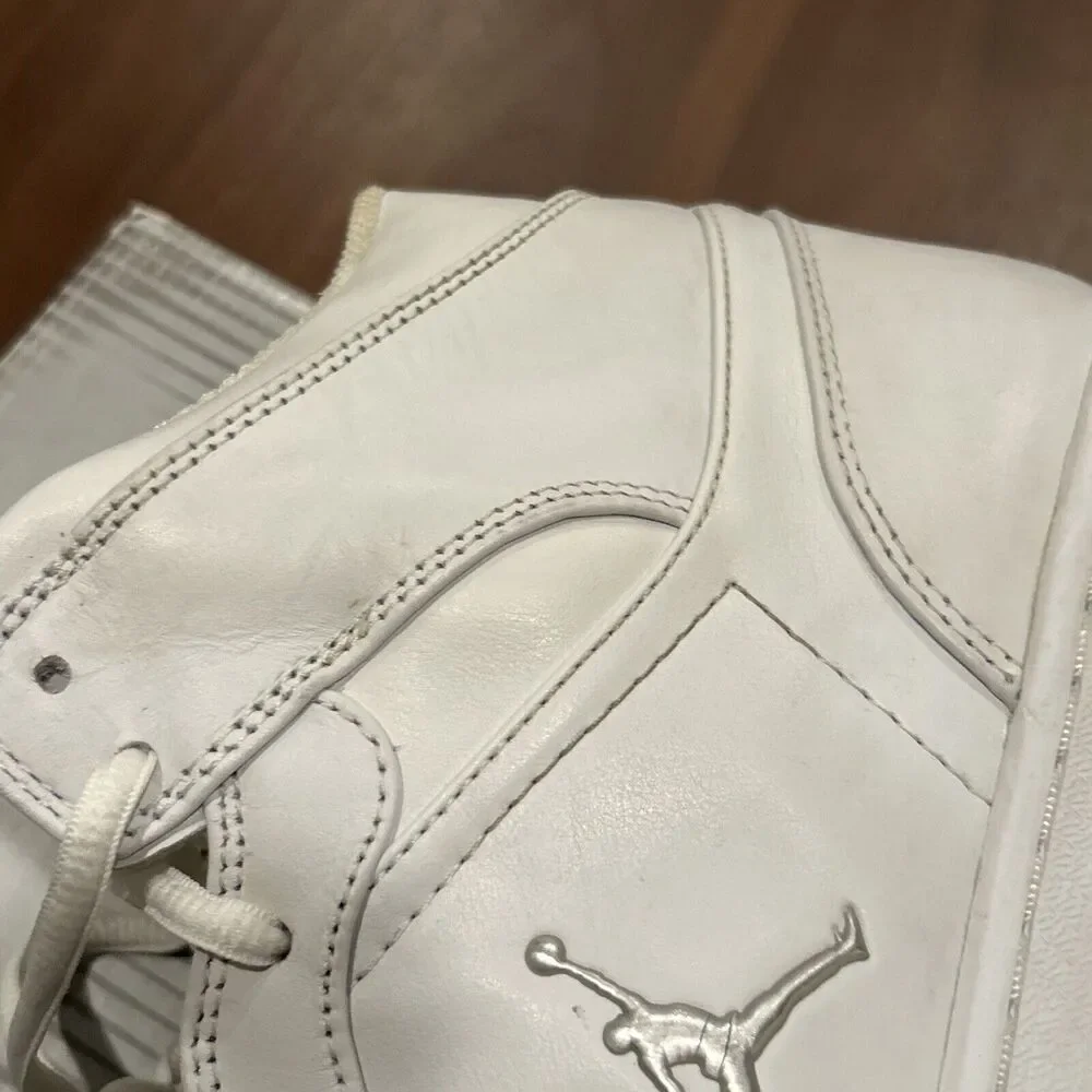 Vintage Air Jordan Retro 1 White Metallic Silver 2002 Sneakers Size 14 Pre-Owned